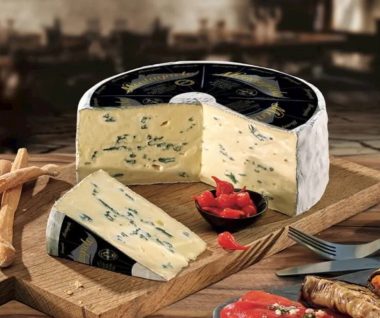 Montagnolo Blue Cheese German Cheese Cambozola Stilton Roquefort Fine Cheese